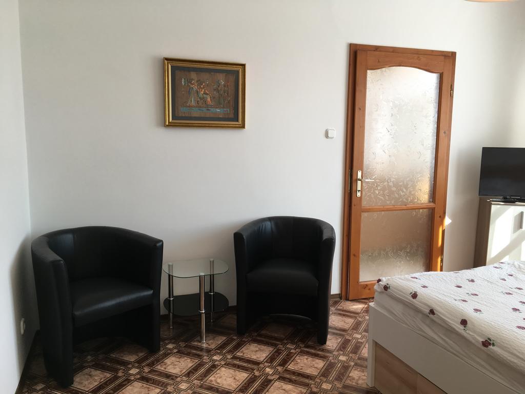 Gitta Apartman Bük エクステリア 写真